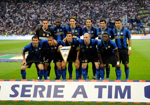 墨尔本城本轮大名单：卡普托领衔！纳布特伤愈复出（墨尔本城本轮出征名单：卡普托领军，纳布特康复回归）