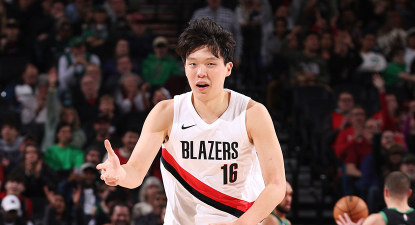 巴尔韦德：英超有很多钱，这意味着他们有很多非常优秀的球员（巴尔韦德：英超资金充裕，汇聚了大量优秀球员）